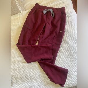 Figs Yola skinny scrub pants